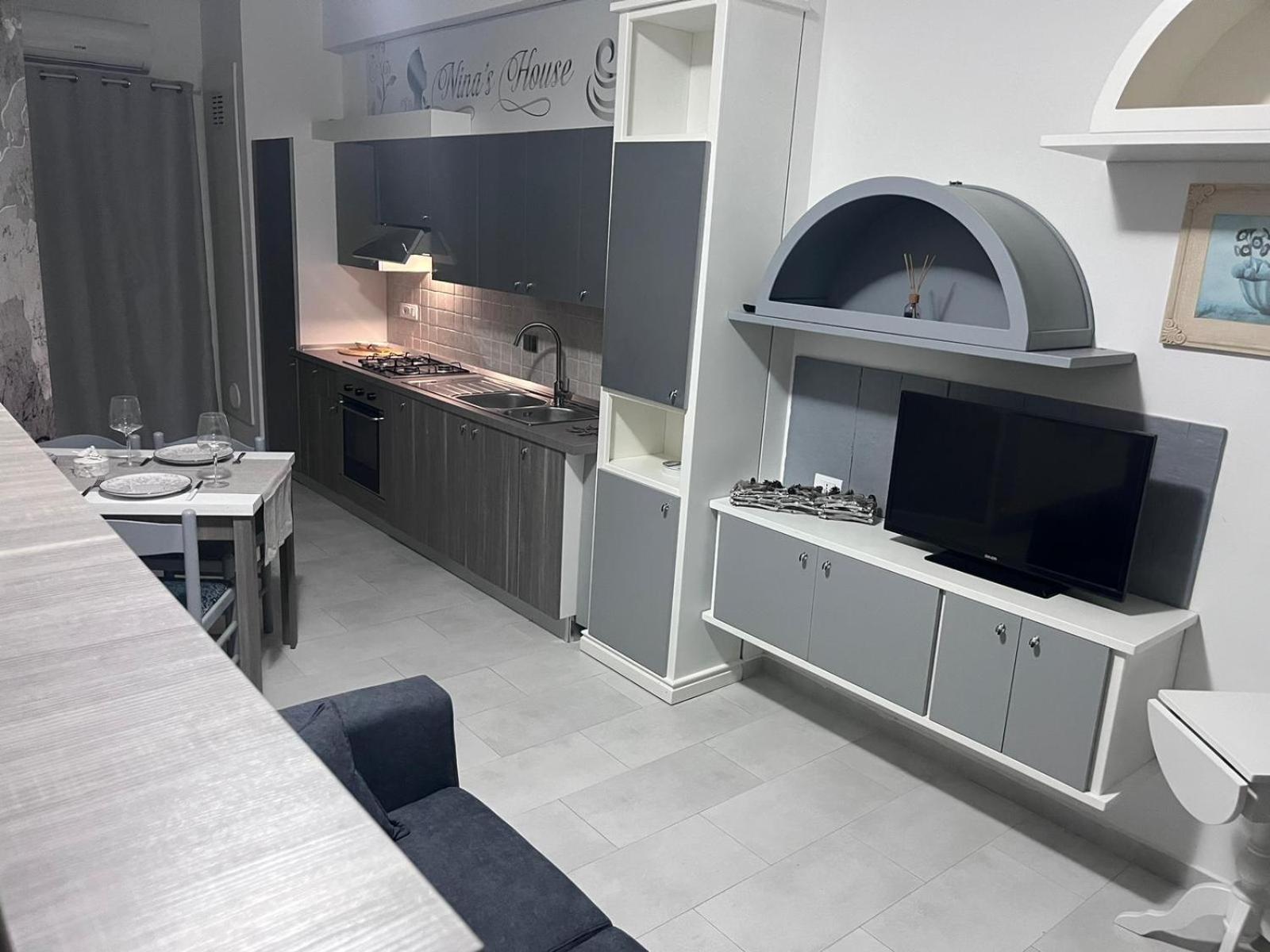 Nina'S House 3 , A 300 Metri Dal Mare Διαμέρισμα Santa Caterina Dello Ionio Marina Εξωτερικό φωτογραφία